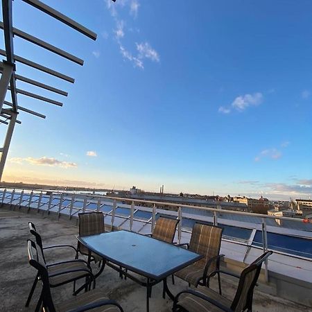 Riga Centre , Skyloft Apartment 178M2 Luaran gambar